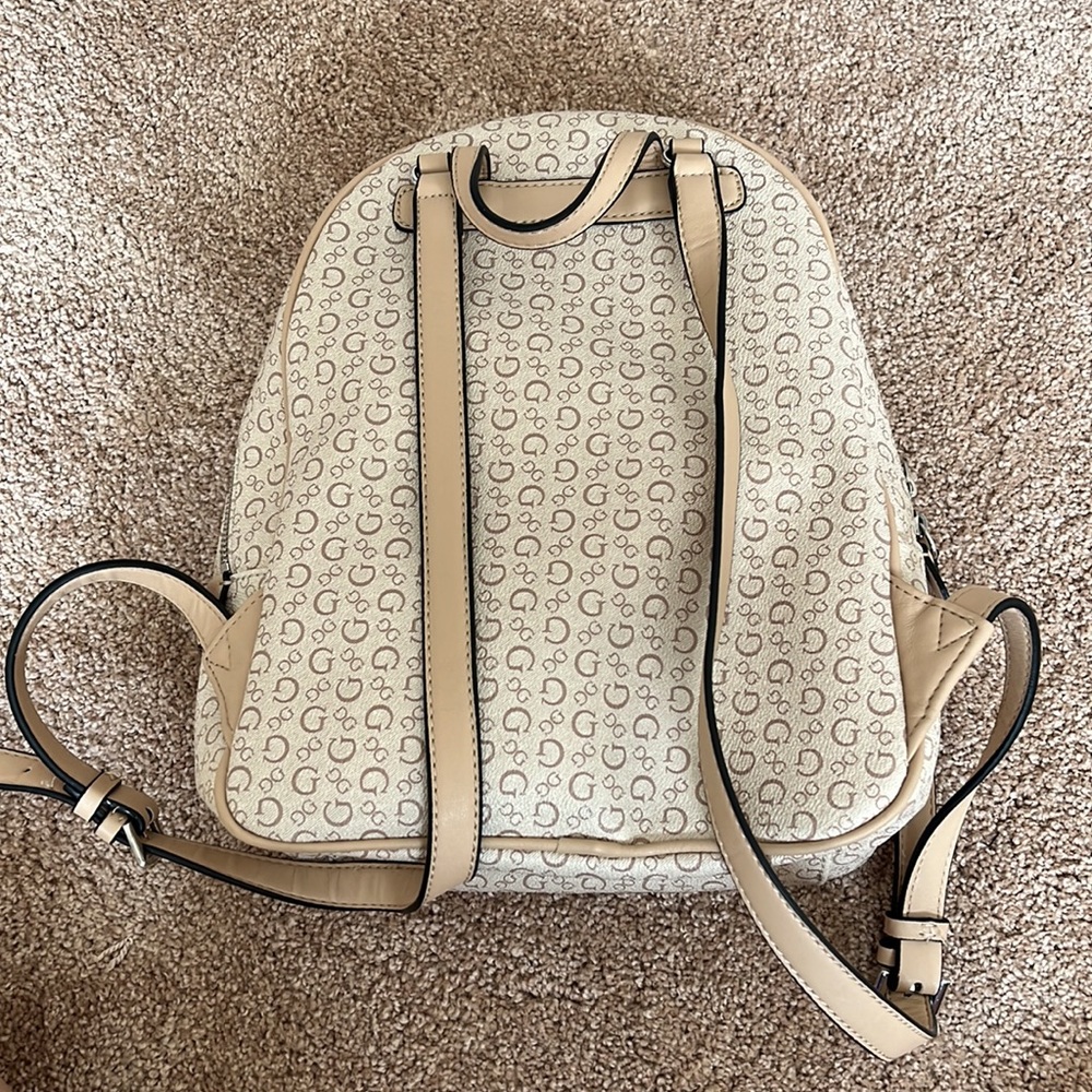 Guess Mini Backpack - Picture 4 of 5